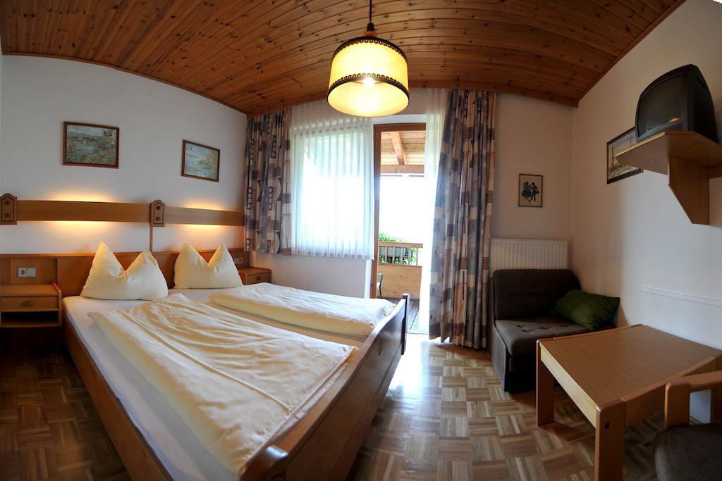 Hotel Gasthof Waldemar Hermagor Zimmer foto