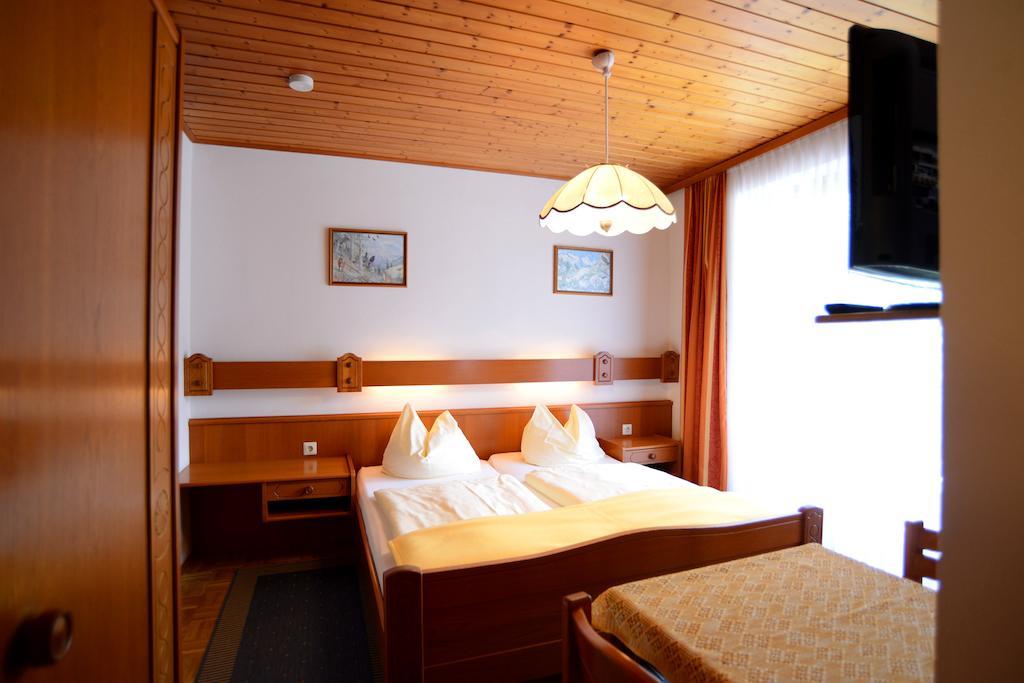 Hotel Gasthof Waldemar Hermagor Zimmer foto